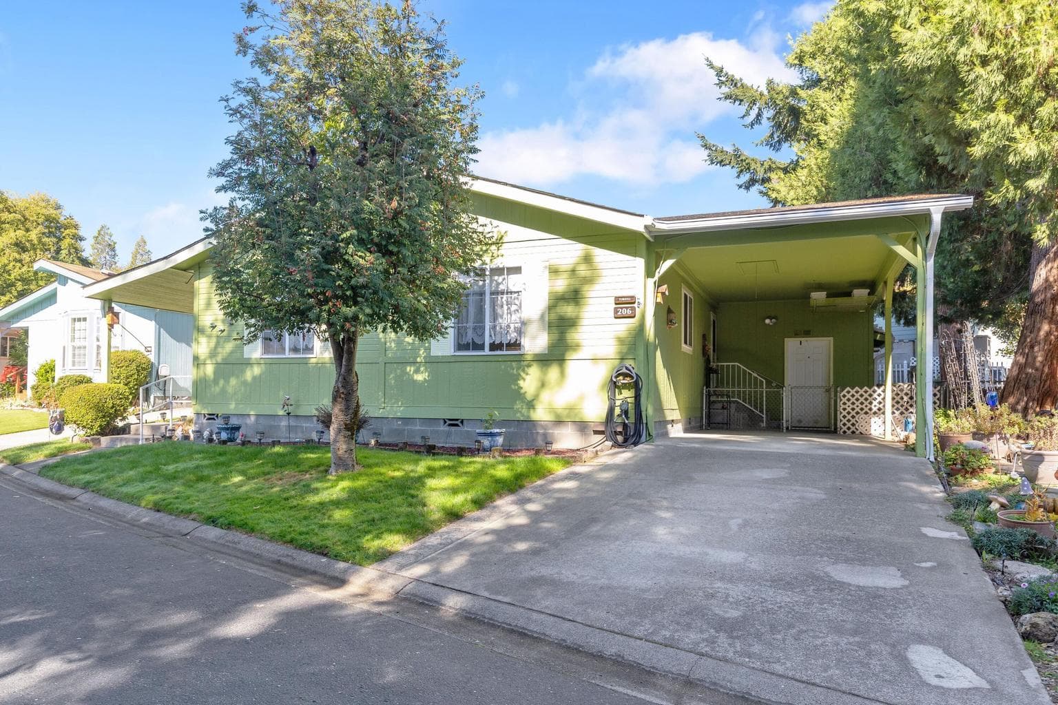 Photo of 206 Creekside 2 of 29