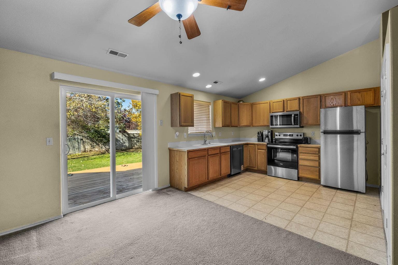 Photo of 1155 SW 31st Street 9 of 20