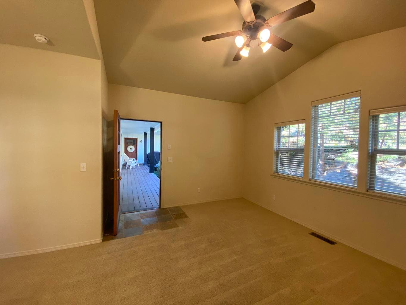 Photo of 1399 NW Fort Clatsop Street 14 of 29