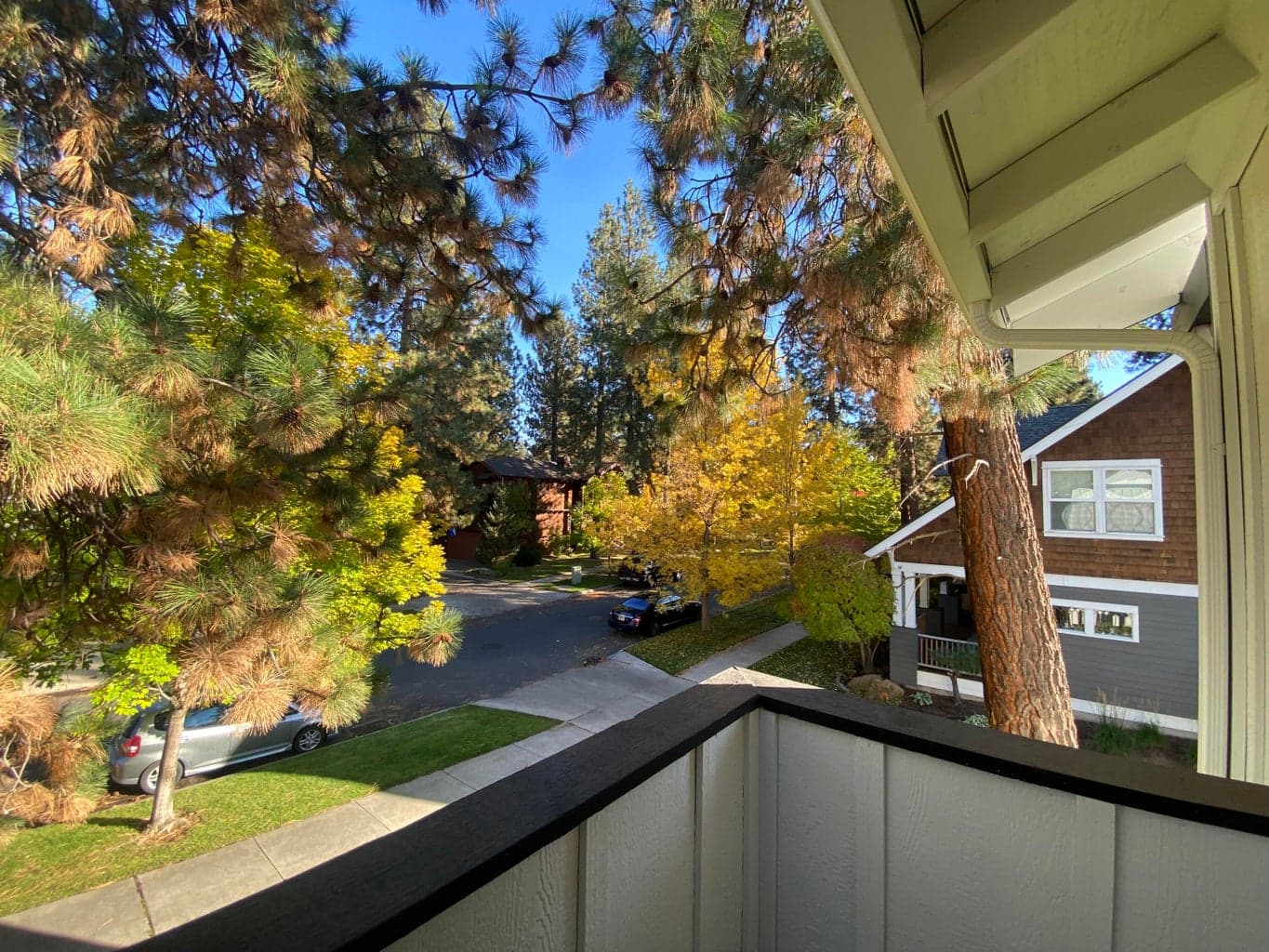 Photo of 1399 NW Fort Clatsop Street 21 of 29