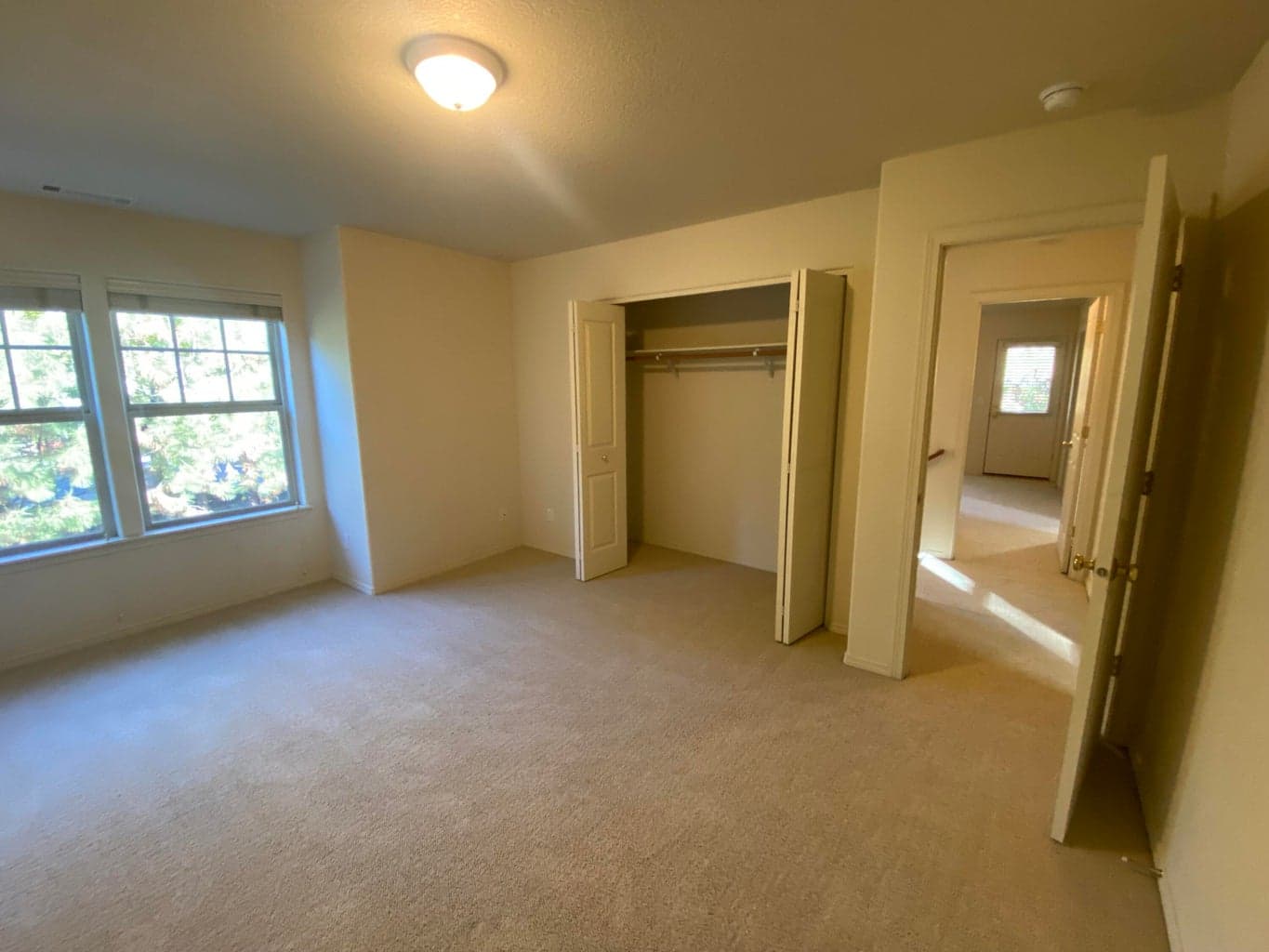 Photo of 1399 NW Fort Clatsop Street 28 of 29