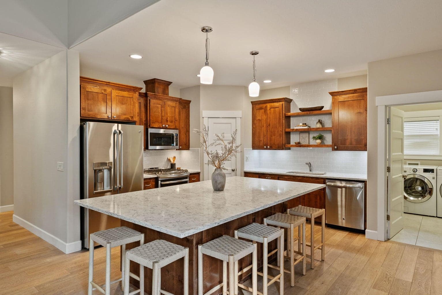 Photo of 2379 Drouillard 4 of 45