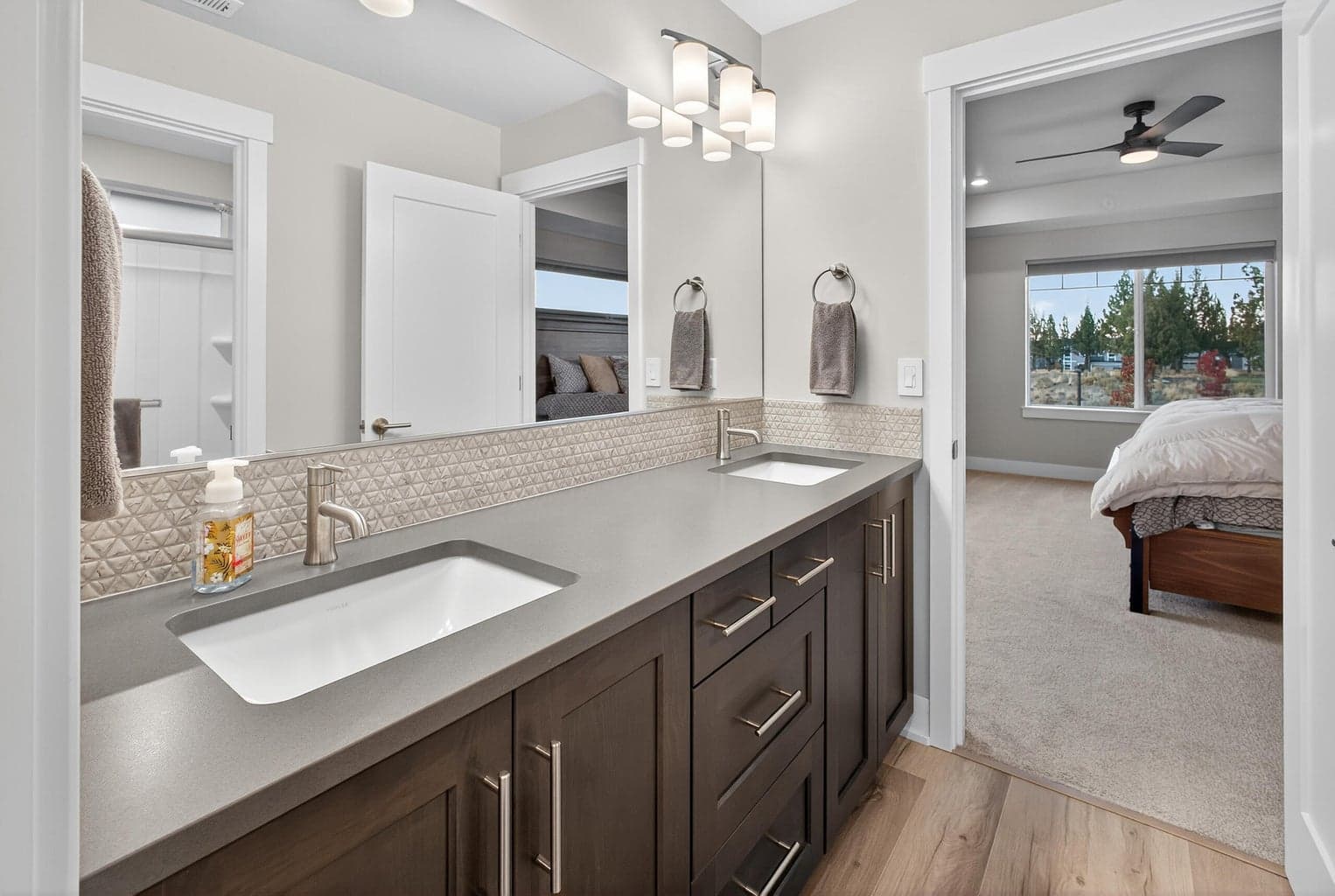 Photo of 20839 SE Caldera Drive 25 of 37