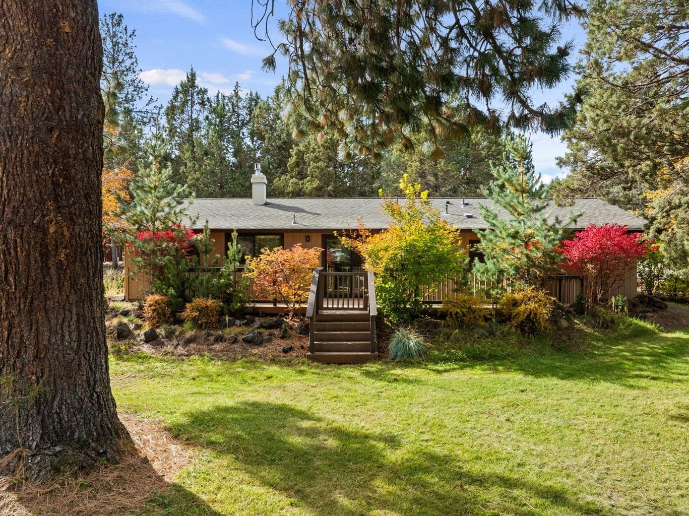 Photo of 61450 Little John Lane 29 of 32