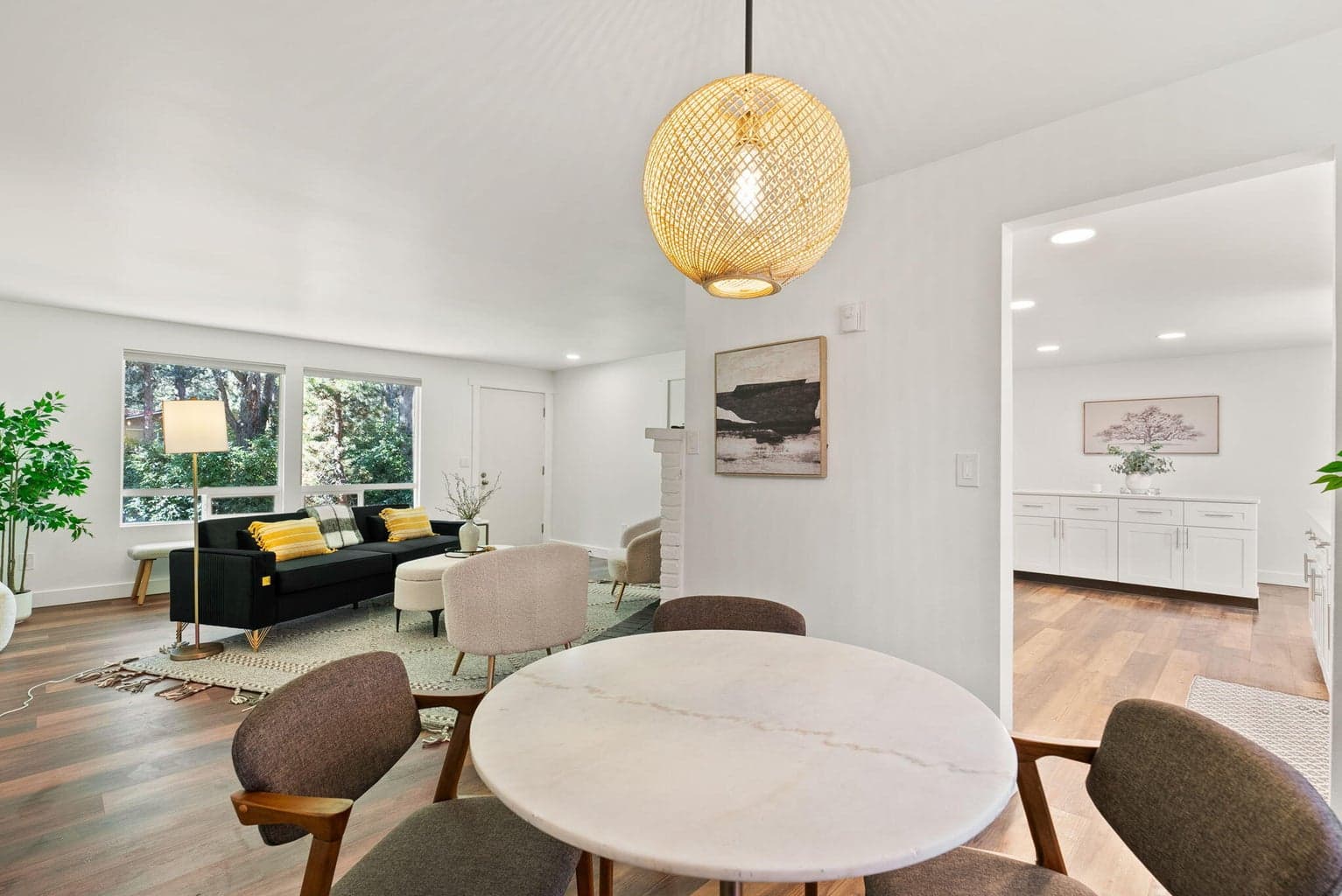 Photo of 61450 Little John Lane 8 of 32