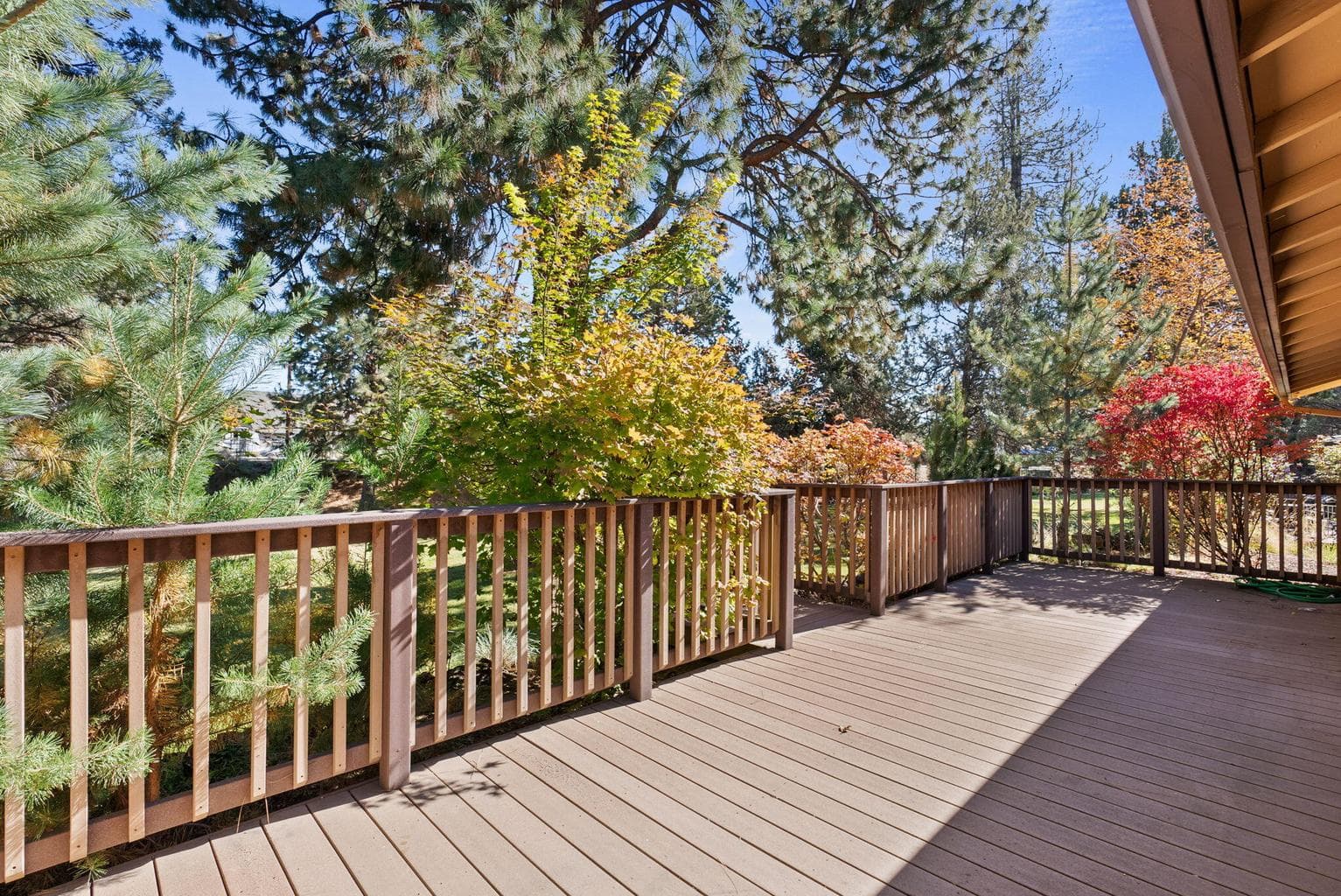 Photo of 61450 Little John Lane 13 of 32