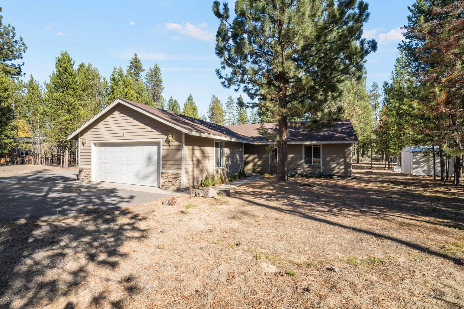 Photo of 50732 S Fawn Drive 1 of 29