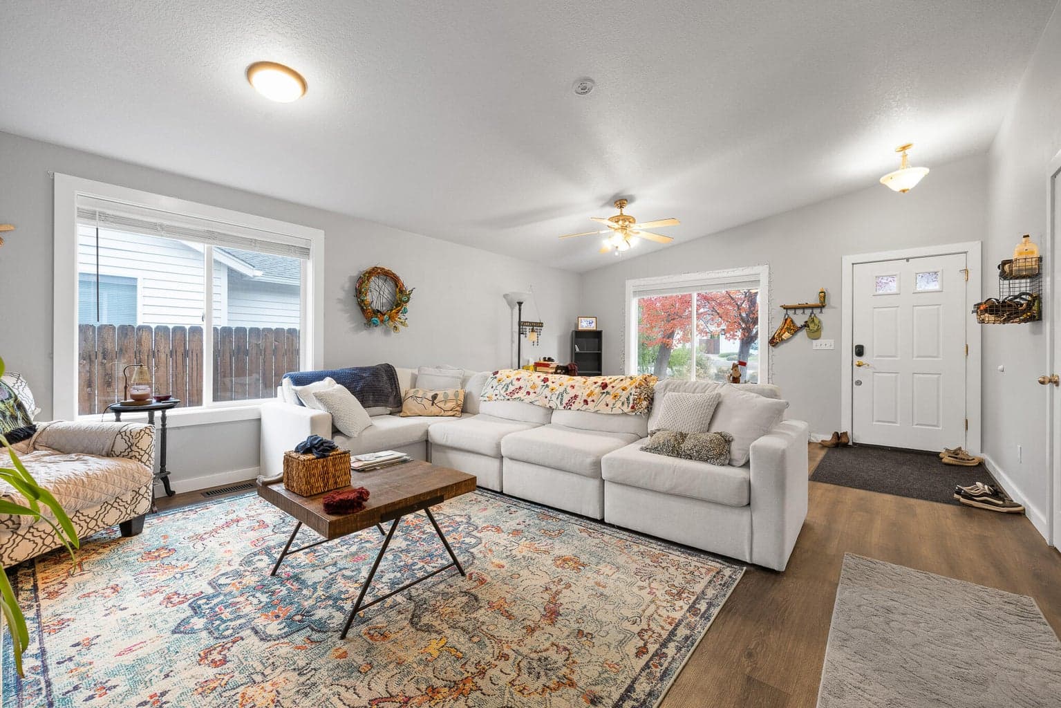 Photo of 2927 8th 4 of 19