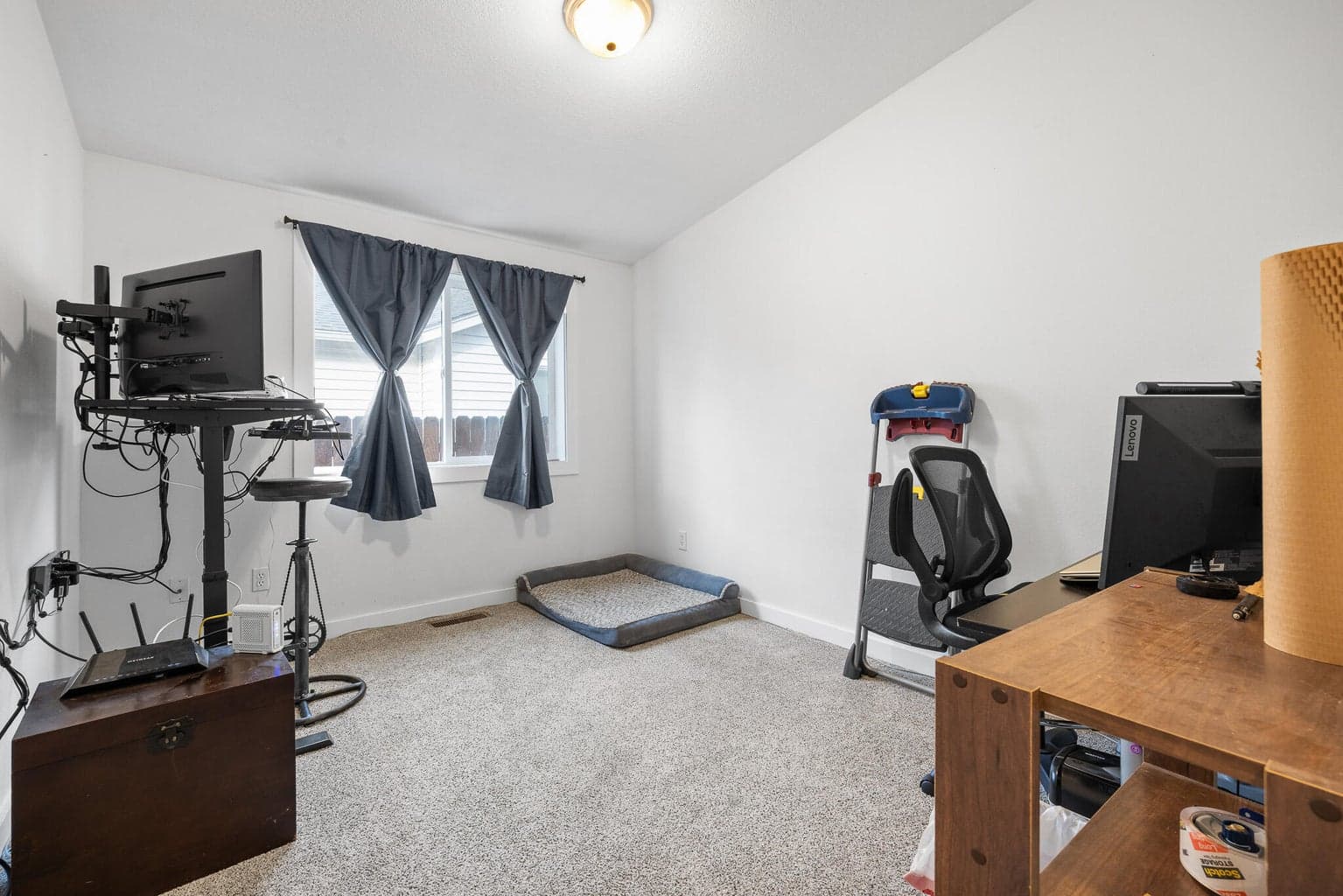 Photo of 2927 NW 8th Street 14 of 19