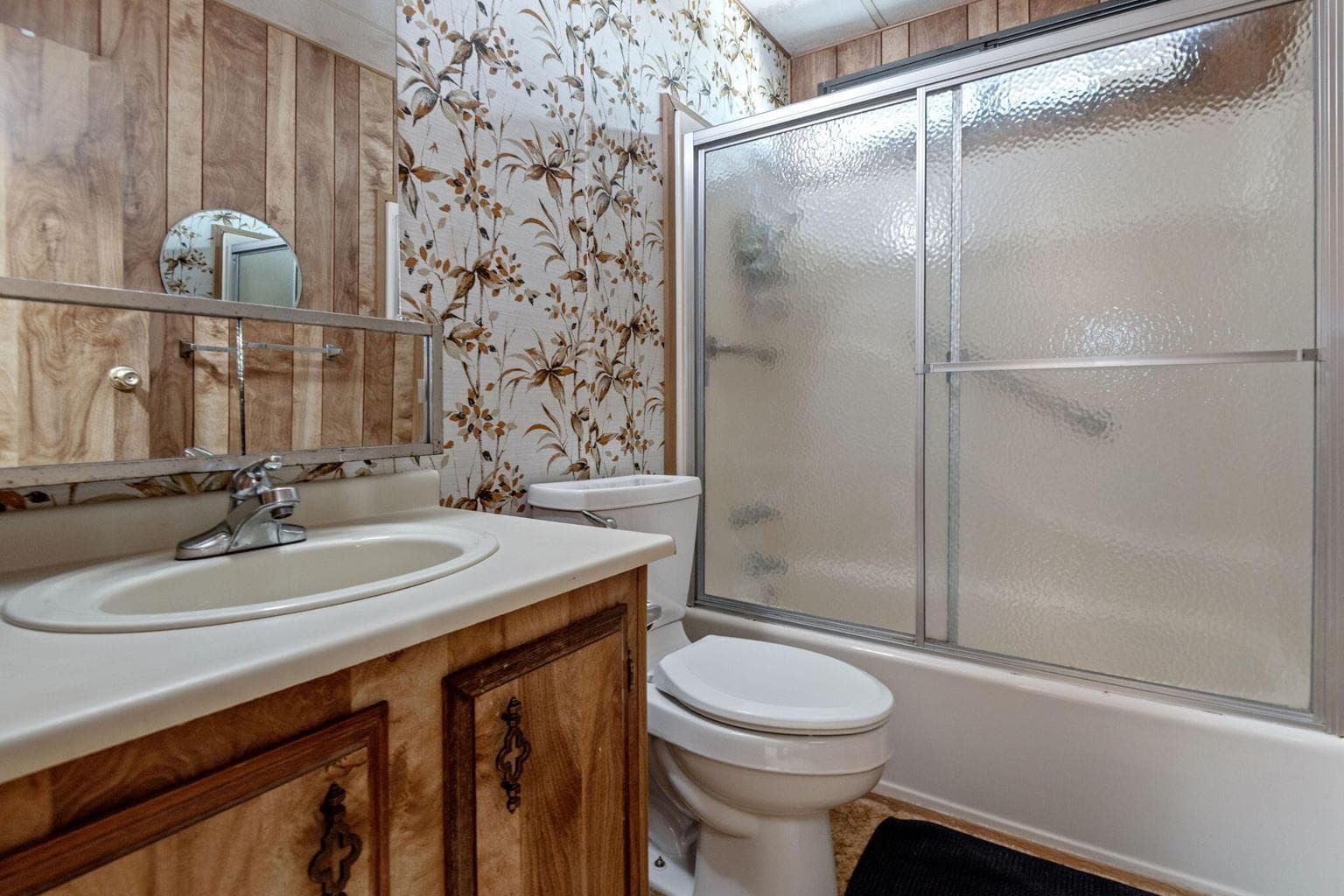 Photo of 16367 Leona Lane 15 of 26