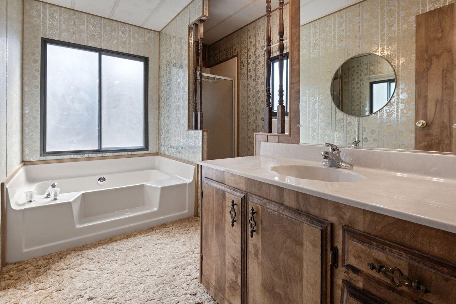 Photo of 16367 Leona Lane 16 of 26