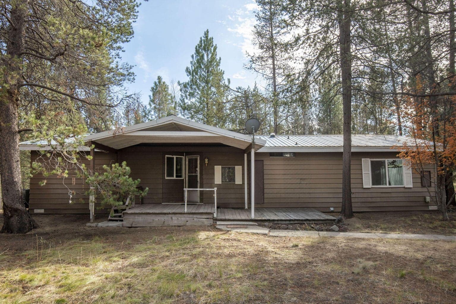 Photo of 16367 Leona Lane 18 of 26