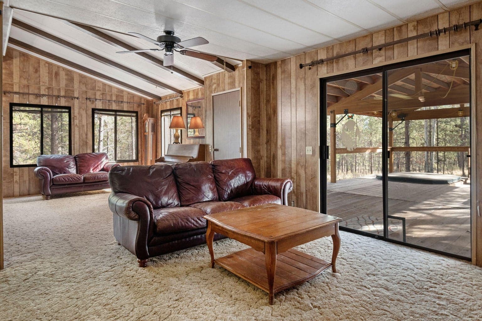 Photo of 16367 Leona Lane 3 of 26