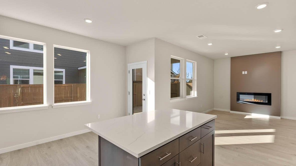 Photo of 21624 SE Fuji Drive 10 of 30