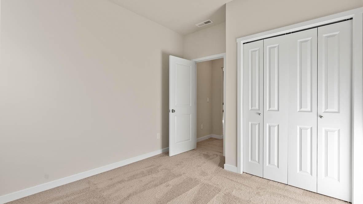 Photo of 21624 SE Fuji Drive 13 of 30