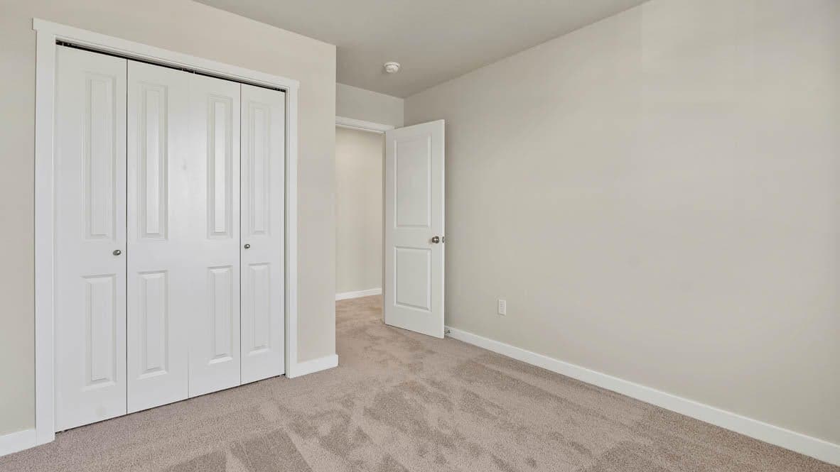Photo of 21624 SE Fuji Drive 24 of 30