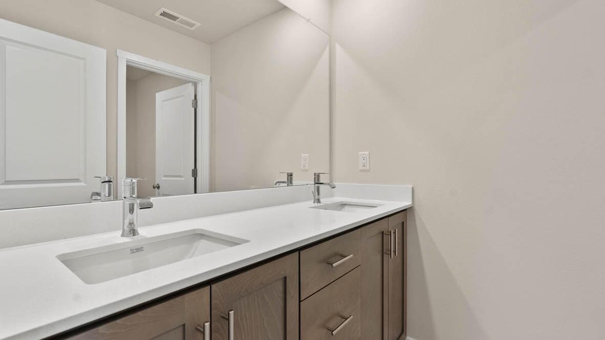 Photo of 21624 SE Fuji Drive 25 of 30