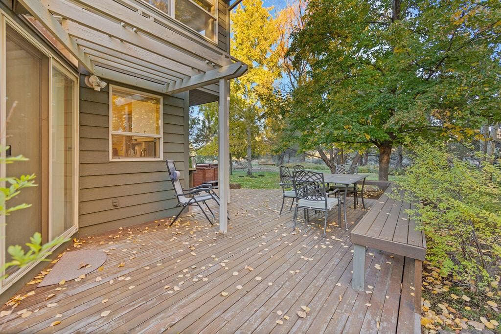 Photo of 62804 Montara Drive 16 of 56