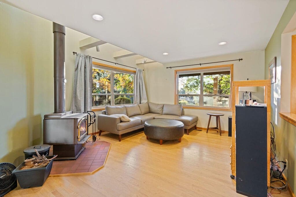Photo of 62804 Montara Drive 24 of 56