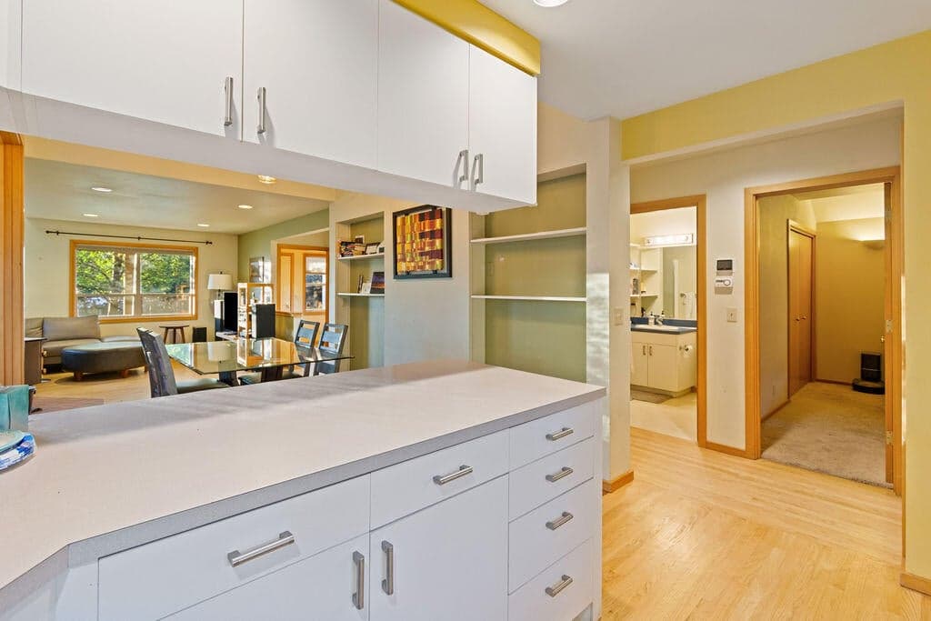 Photo of 62804 Montara Drive 20 of 56