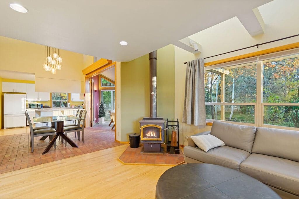 Photo of 62804 Montara Drive 26 of 56
