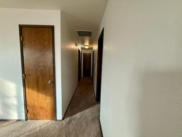 Photo of 112 NE Cowden Drive 6 of 15