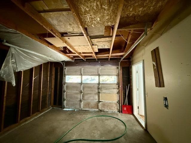 Photo of 112 NE Cowden Drive 12 of 15