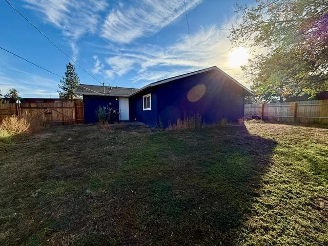 Photo of 112 NE Cowden Drive 15 of 15