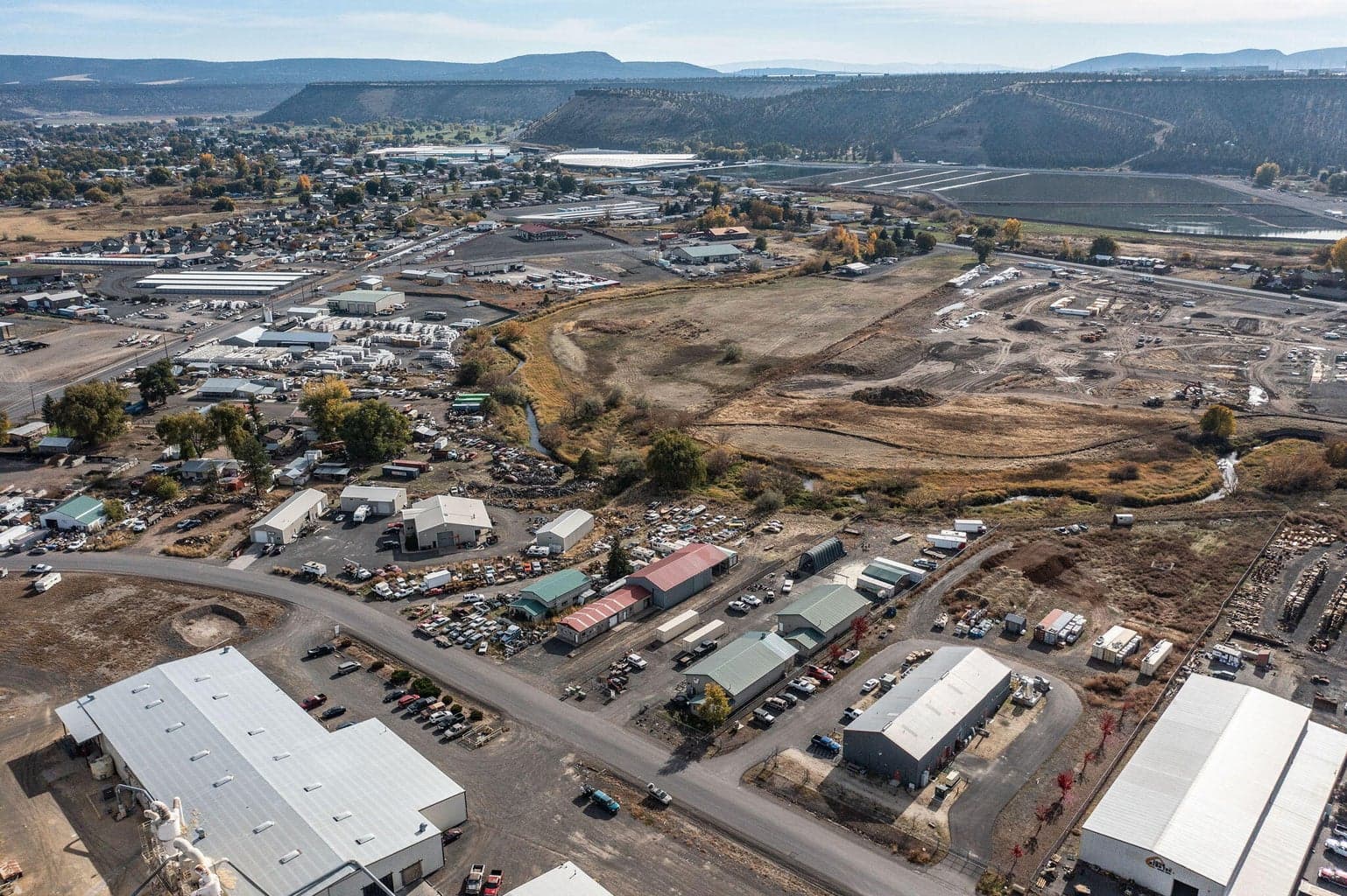 Photo of 1942 NW Industrial Park Road 18 of 48