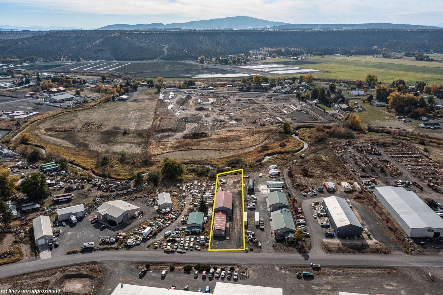 Photo of 1942 NW Industrial Park Road 39 of 48