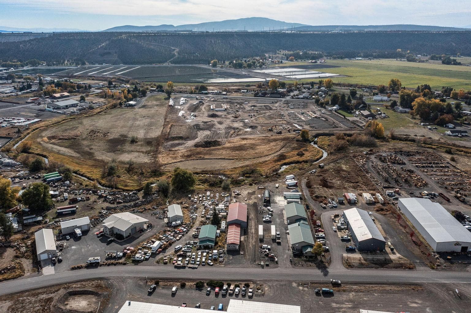 Photo of 1942 NW Industrial Park Road 40 of 48