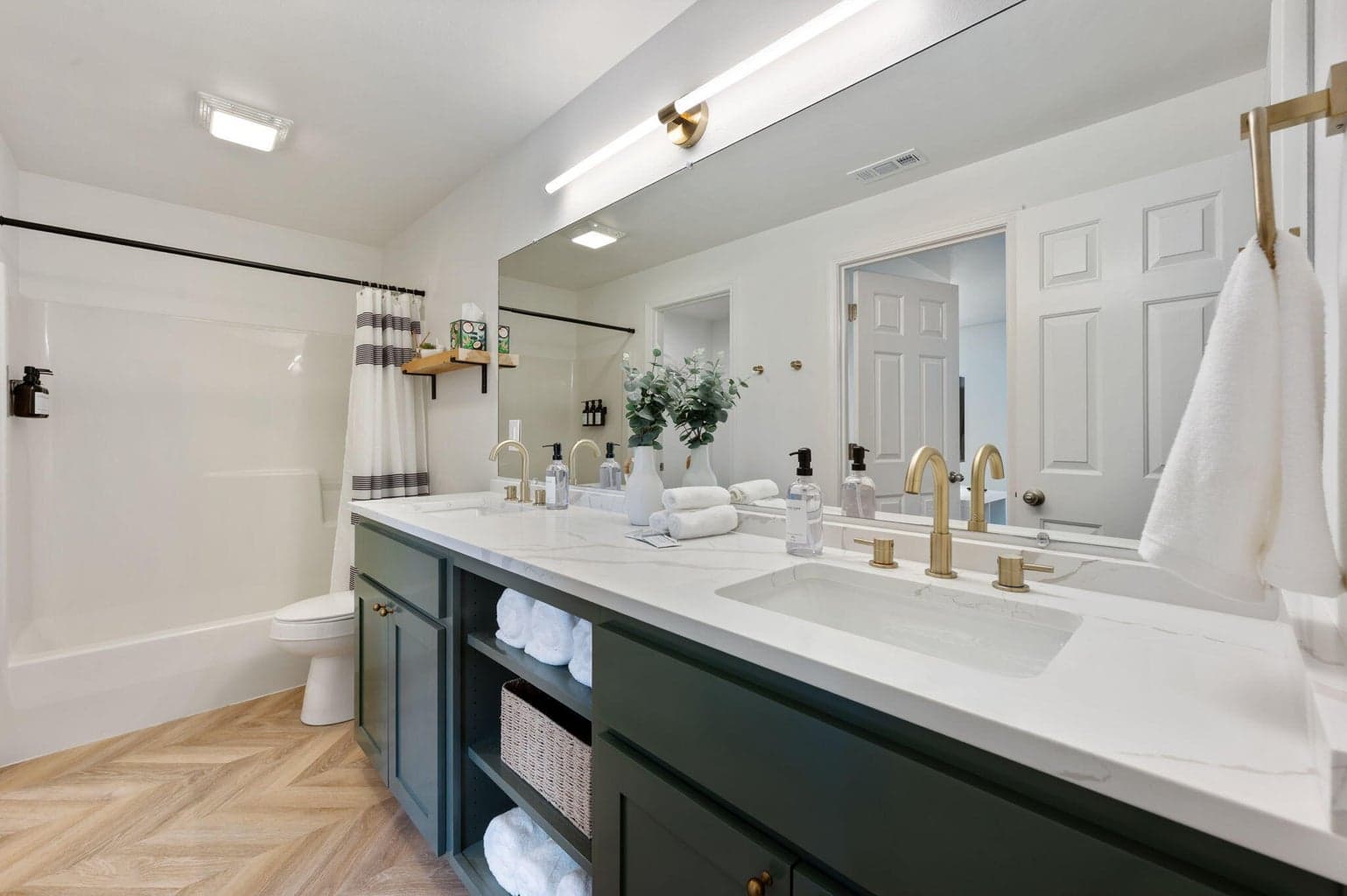 Photo of 63341 Lavacrest Street 26 of 60
