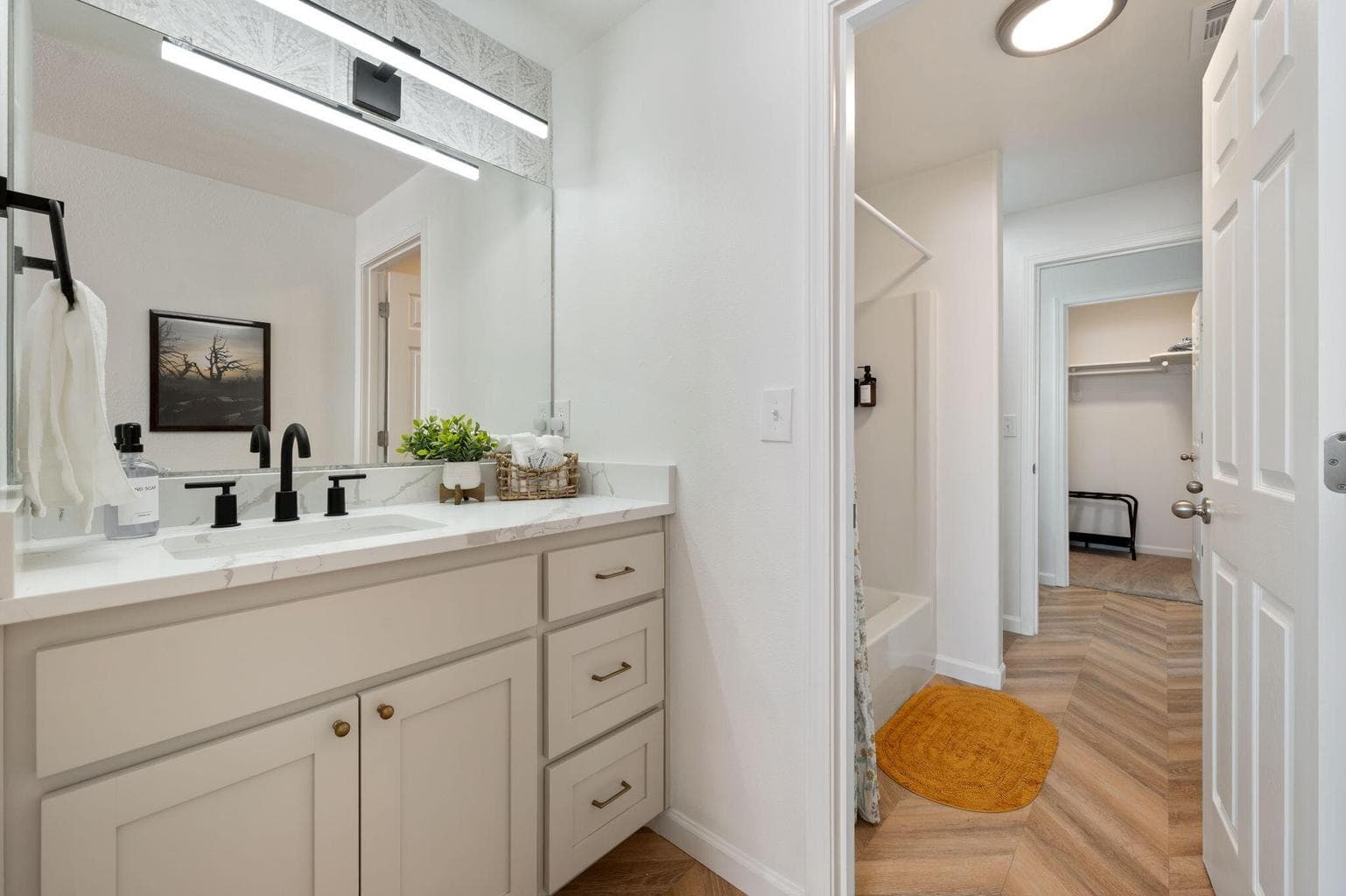 Photo of 63341 Lavacrest Street 29 of 60