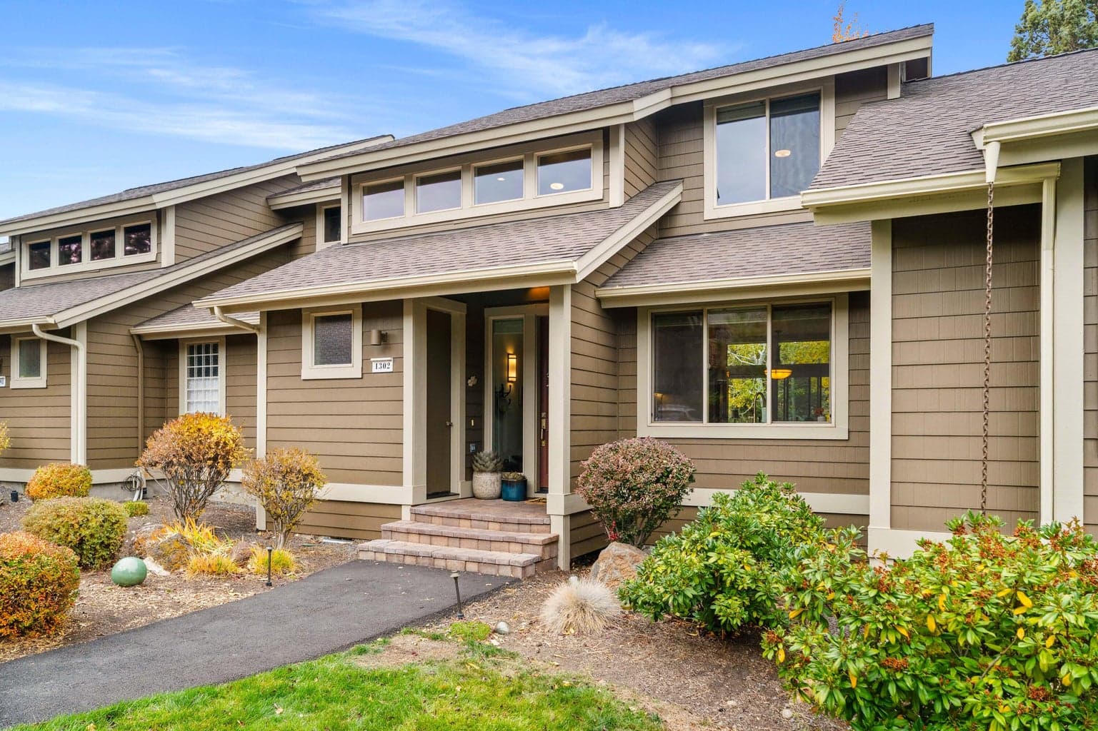 Photo of 1302 Highland View 4 of 54
