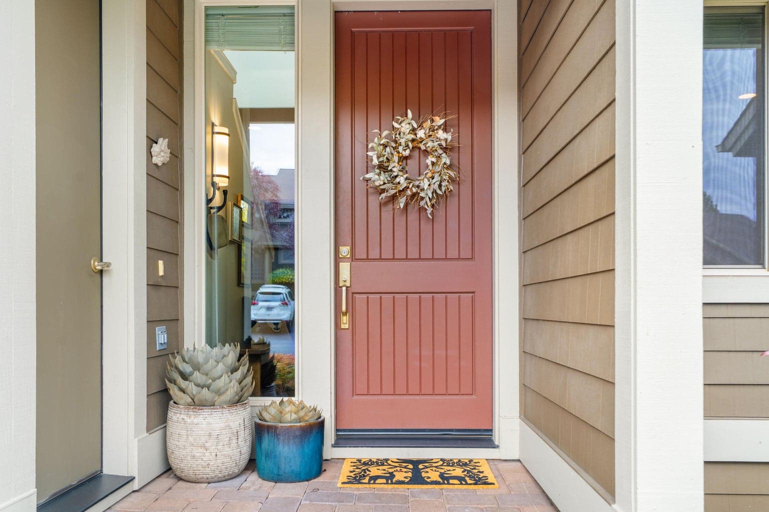 Covered front porch.