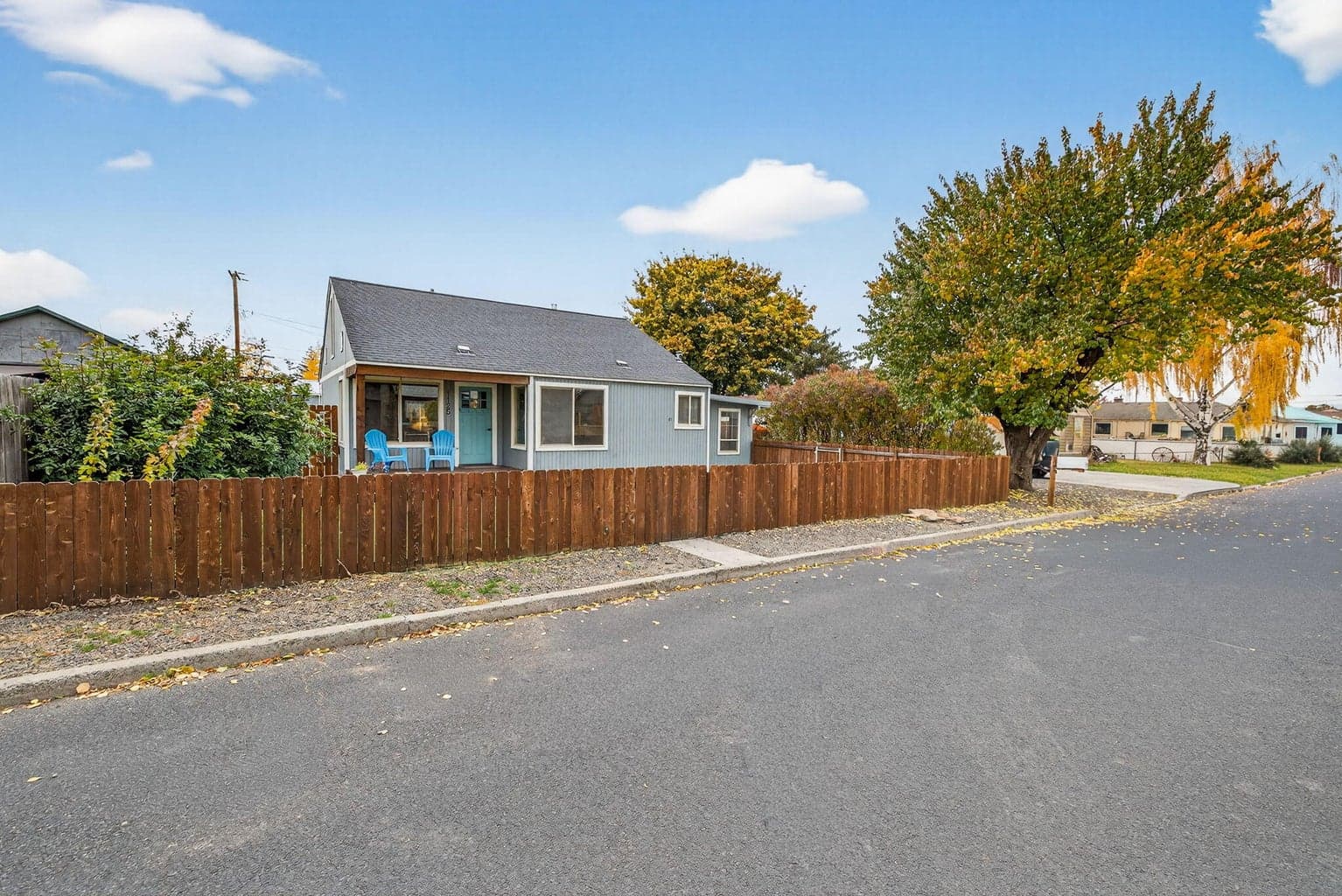 Photo of 1125 NE McRae Court 7 of 64
