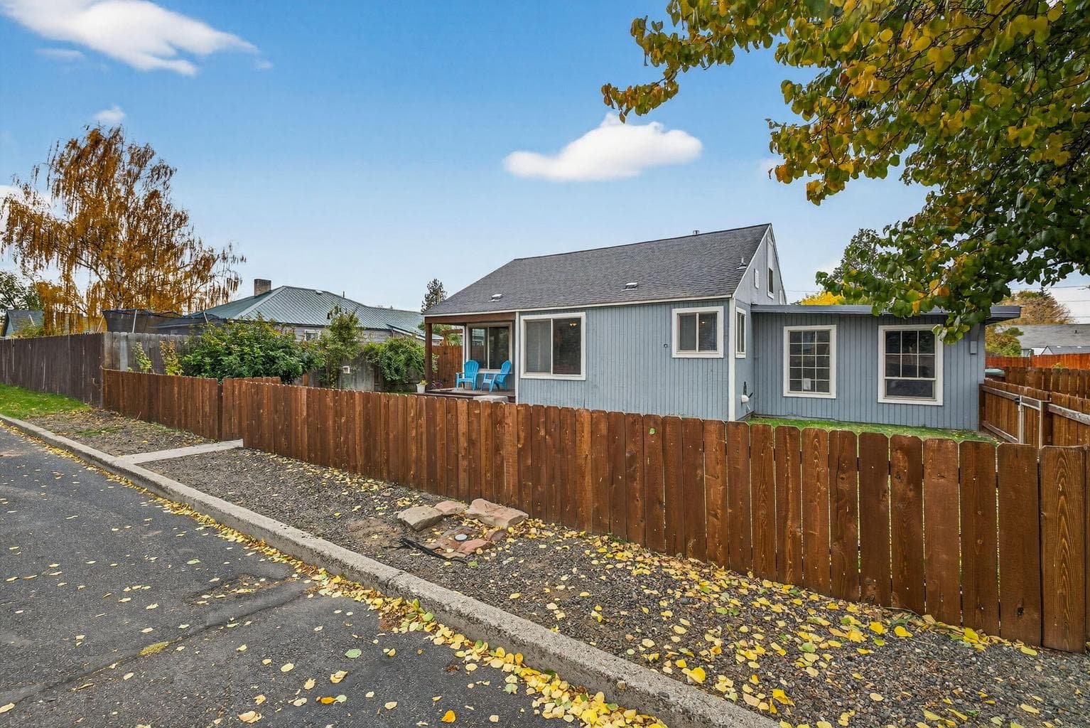 Photo of 1125 NE McRae Court 8 of 64