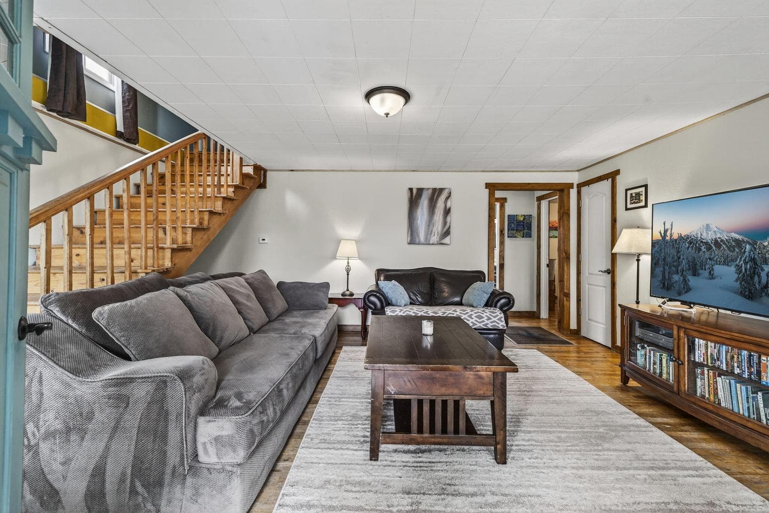 Photo of 1125 NE McRae Court 13 of 64