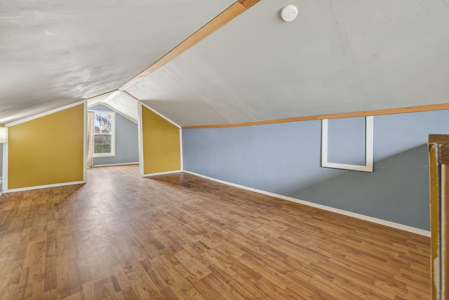 Photo of 1125 NE McRae Court 29 of 64