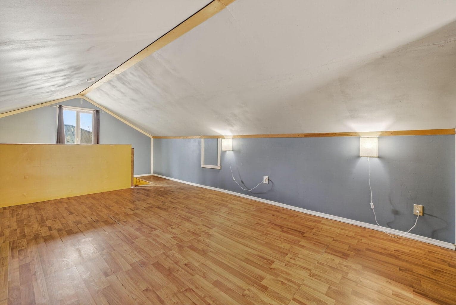 Photo of 1125 NE McRae Court 31 of 64