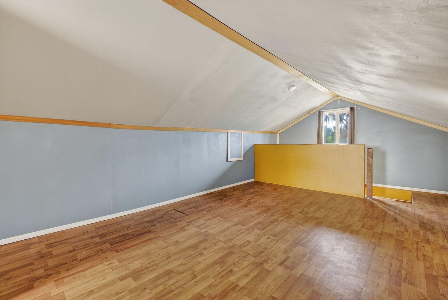 Photo of 1125 NE McRae Court 32 of 64