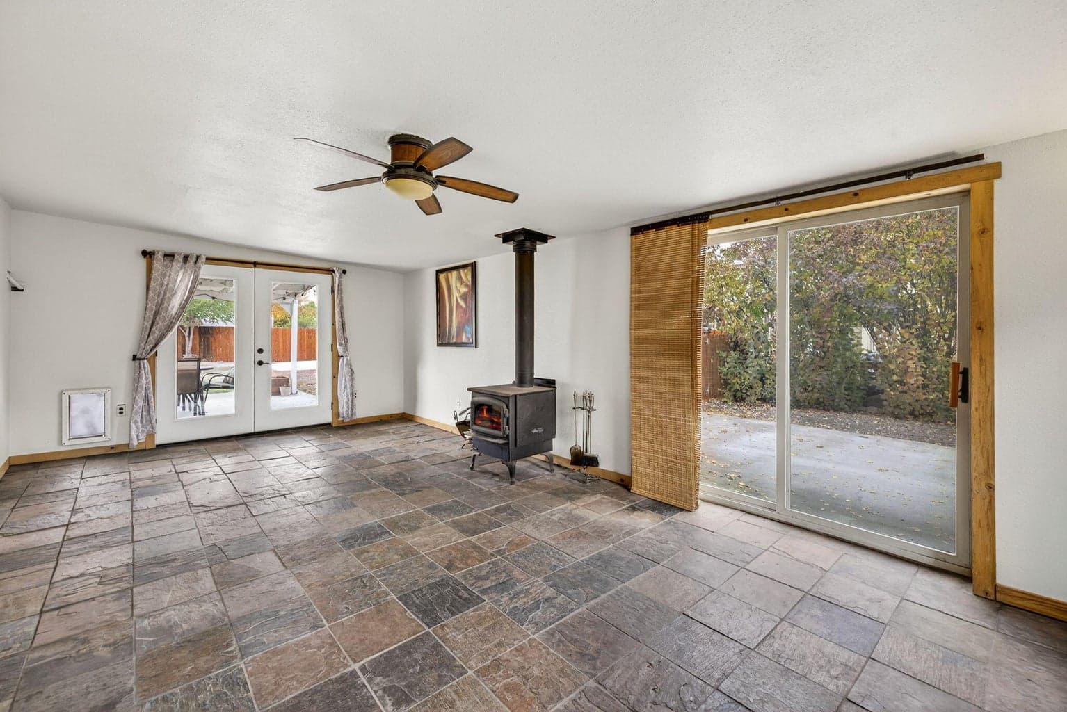 Photo of 1125 NE McRae Court 34 of 64