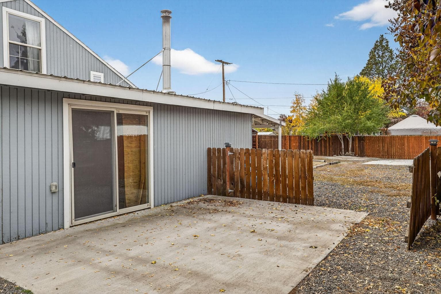 Photo of 1125 NE McRae Court 37 of 64