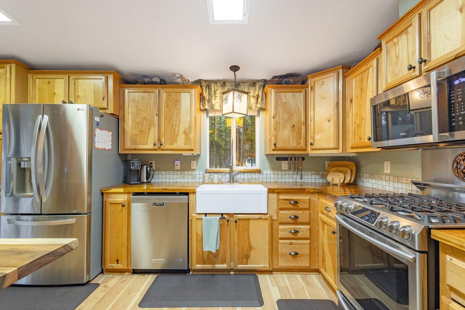 Photo of 16911 Indigo Lane 9 of 53