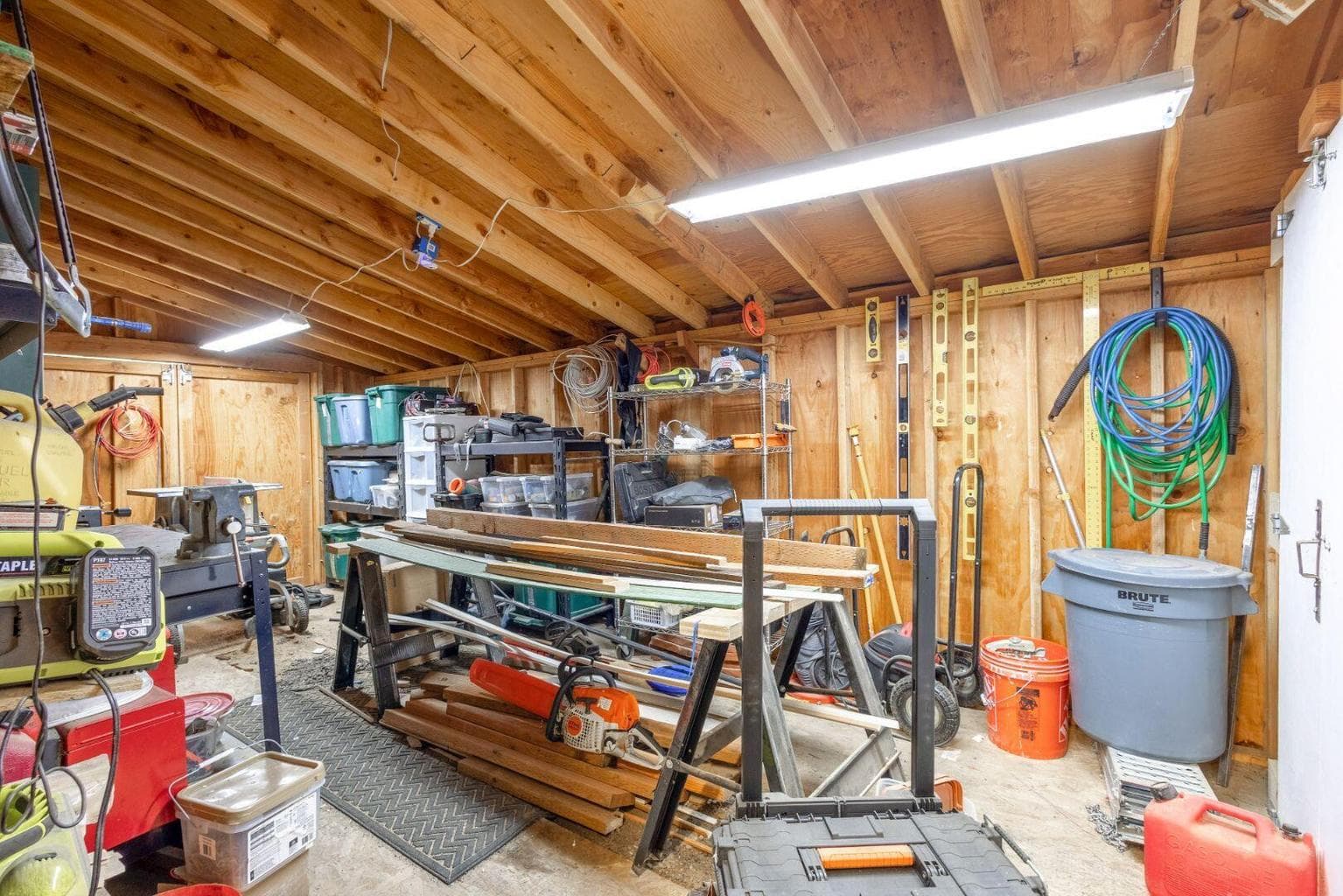 Photo of 16911 Indigo Lane 45 of 53