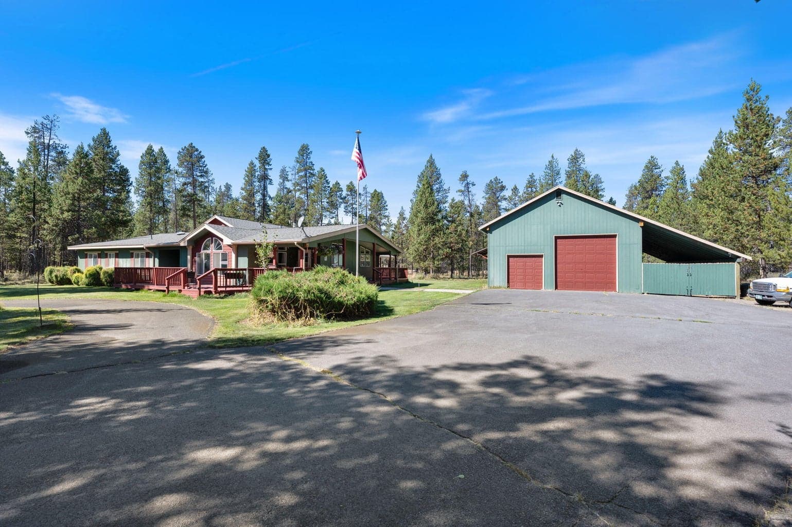 Photo of 55105 Jack Pine Way 82 of 85