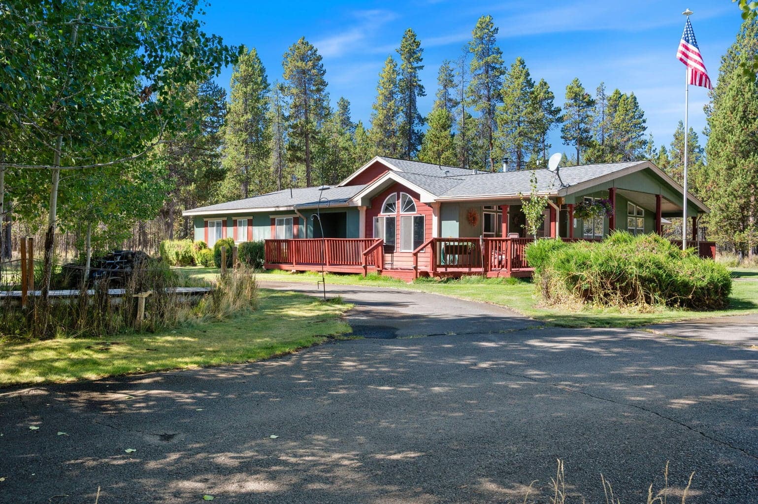 Photo of 55105 Jack Pine Way 6 of 85