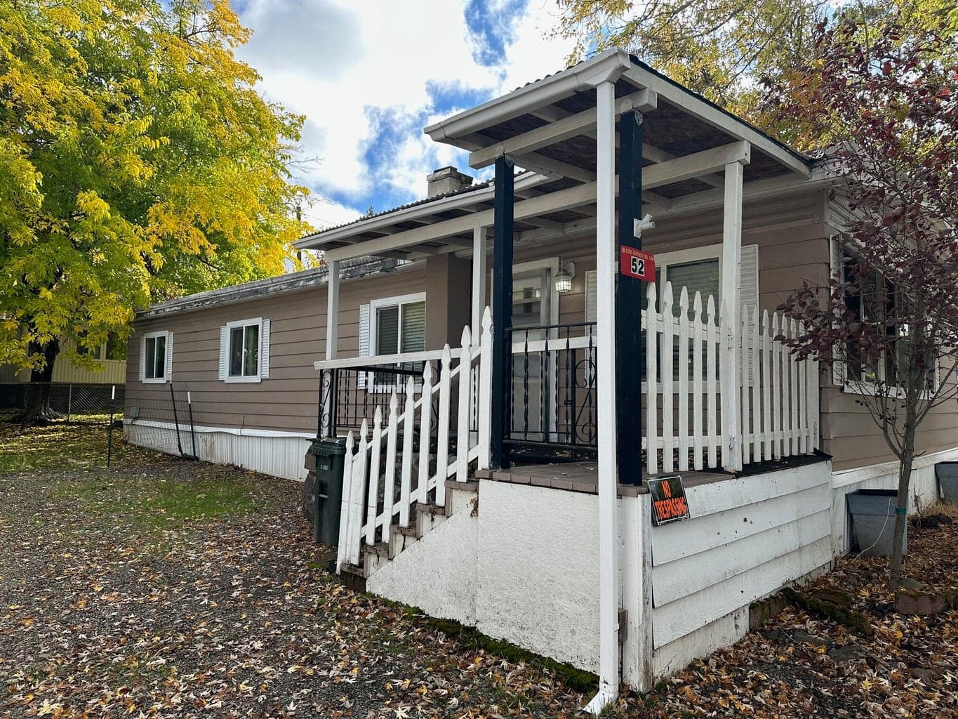 Photo of 421 Stevens 2 of 18