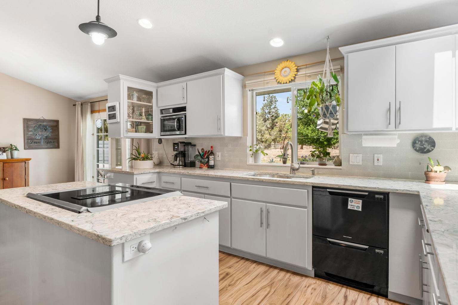 Photo of 5745 NW Zamia Avenue 11 of 57