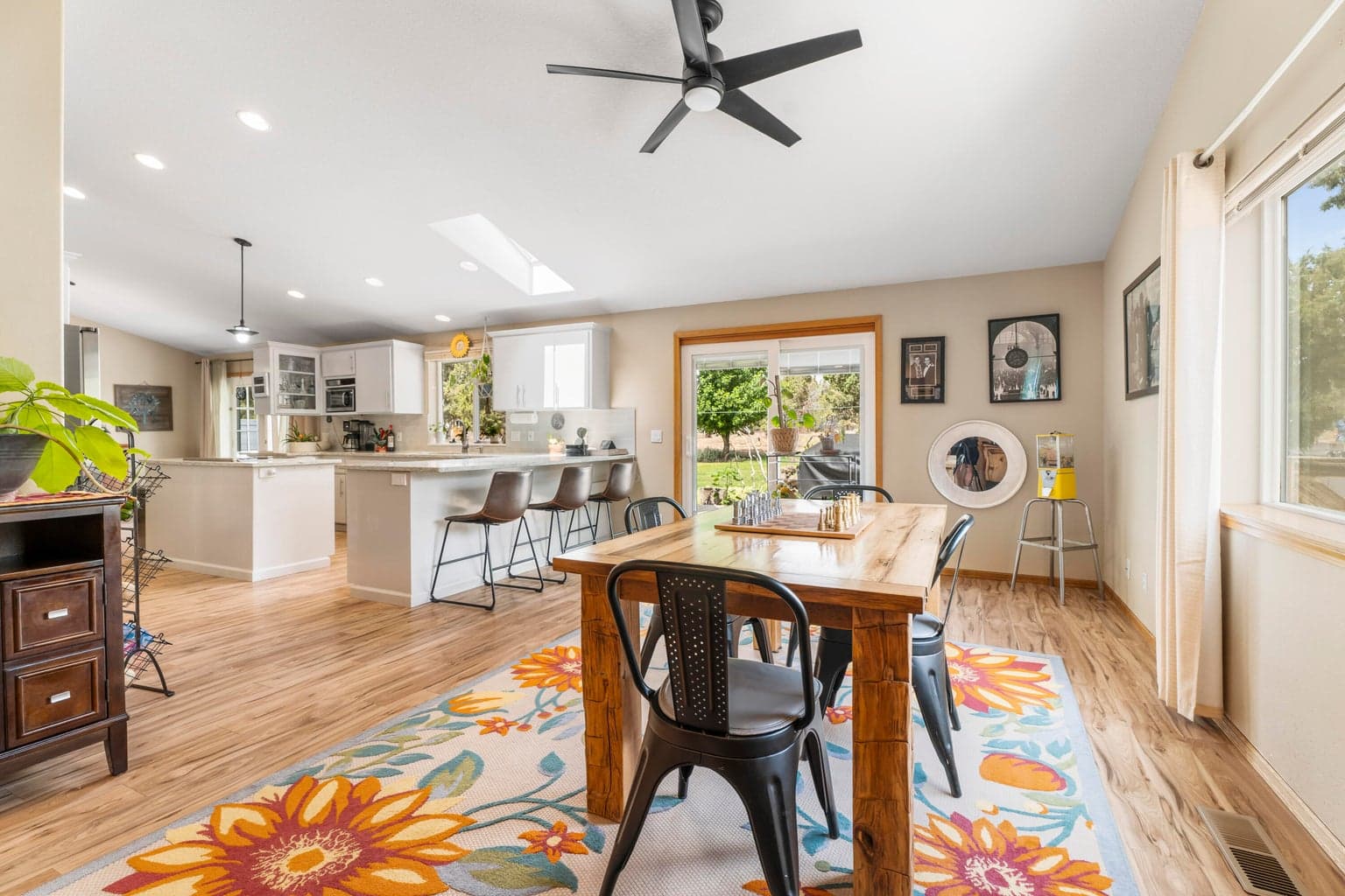 Photo of 5745 NW Zamia Avenue 16 of 57